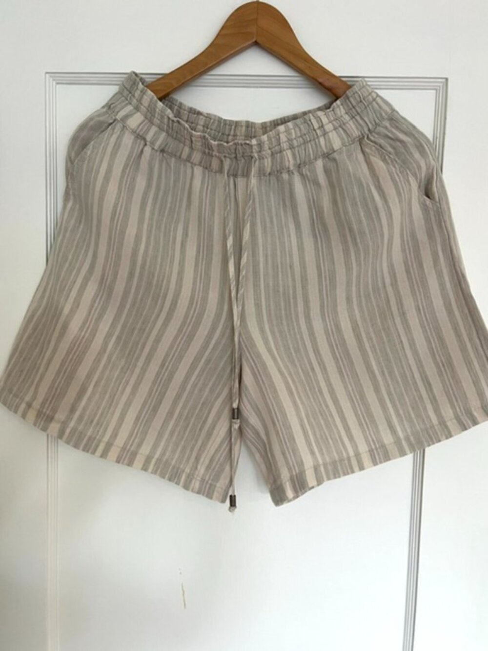 Anthropologie Beachy Linen Stripe Drawstring Shorts | Size S - Picture 5 of 11